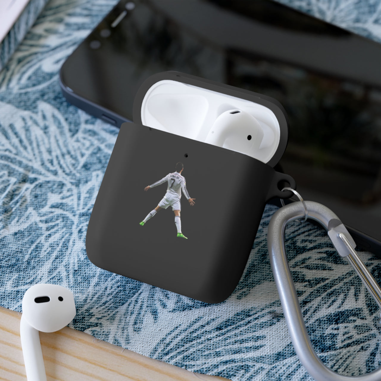 Cristiano Ronaldo SIUUUUU AirPods and AirPods Pro Case Cover