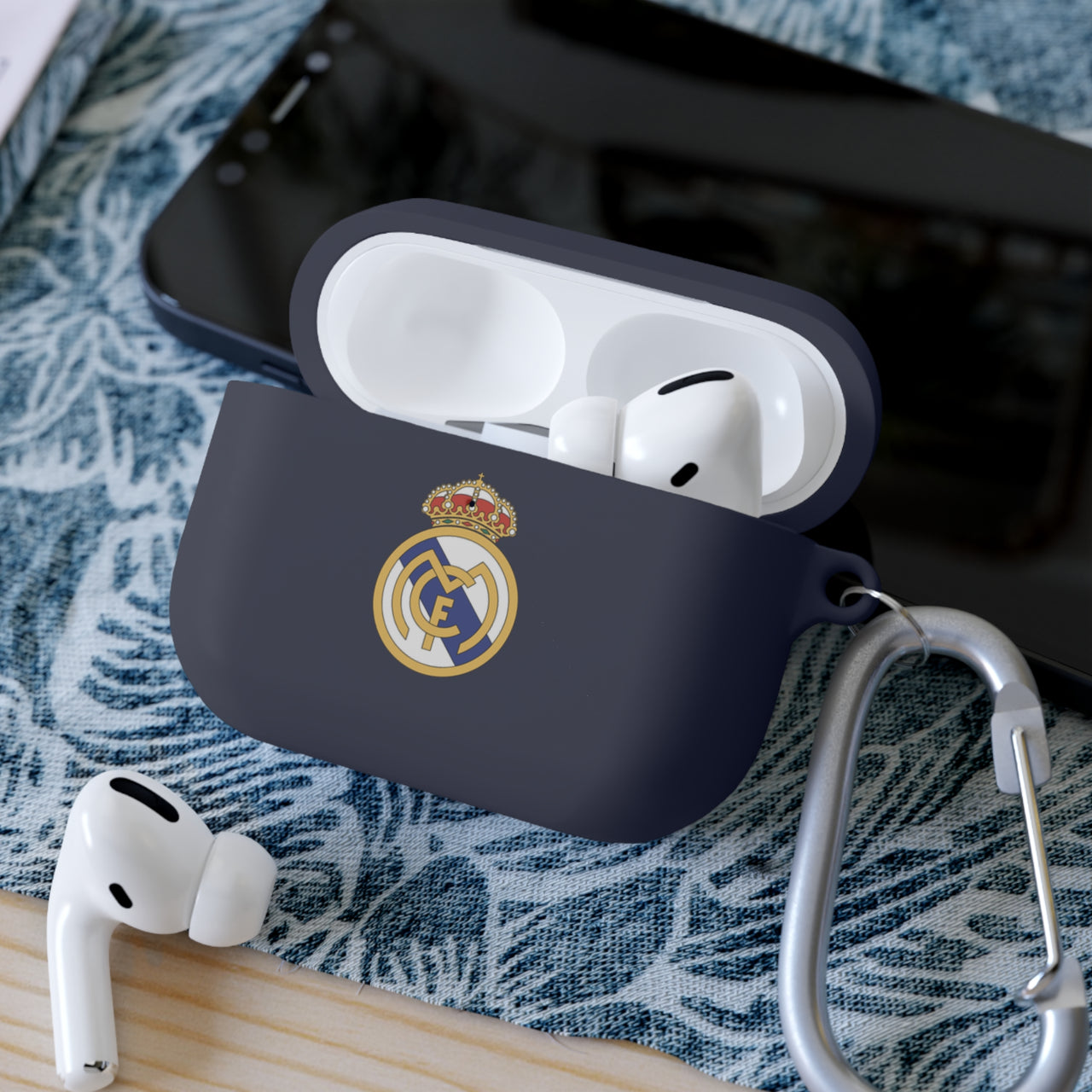 Real Madrid AirPods & AirPods Pro Case Cover