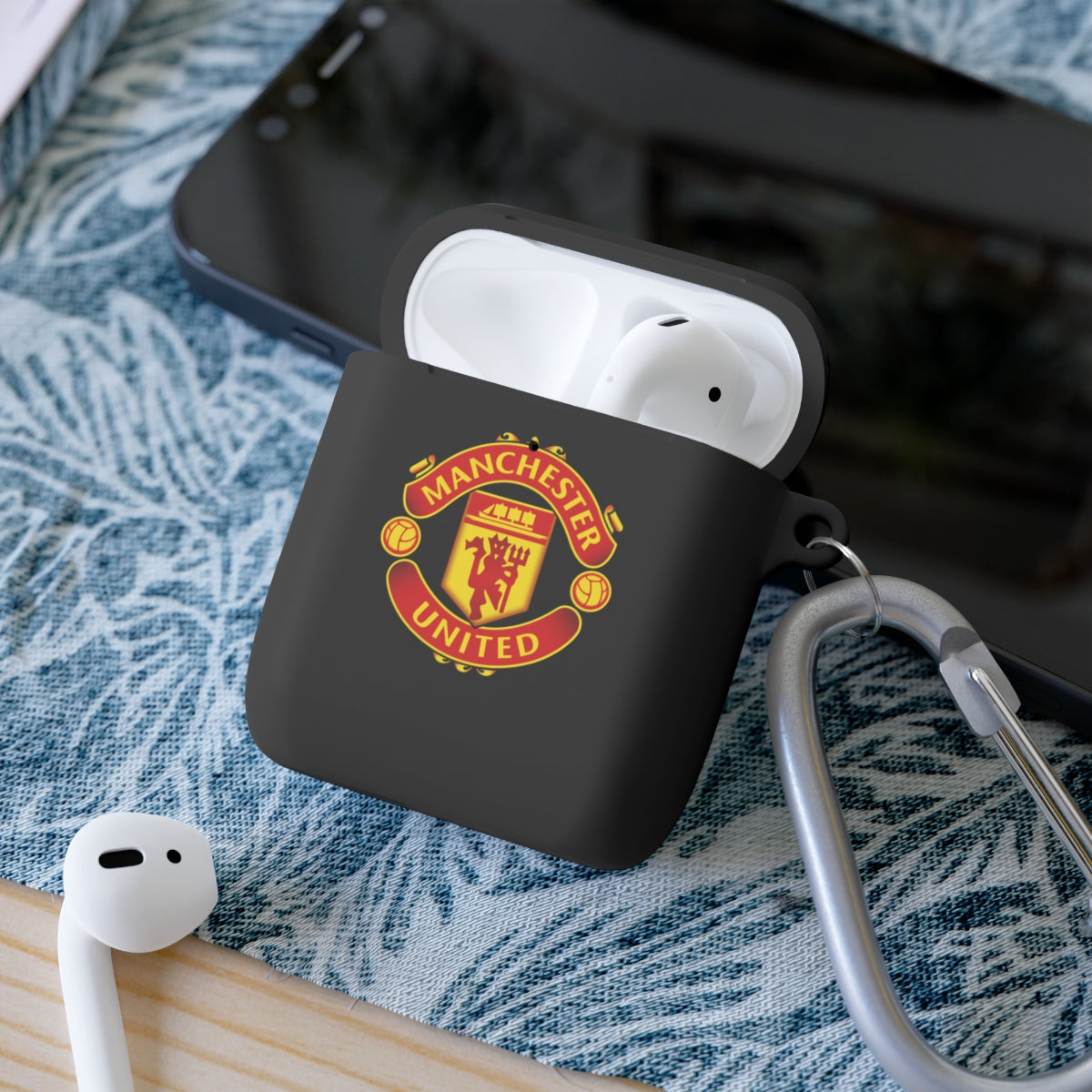 Manchester United AirPods and AirPods Pro Case Cover