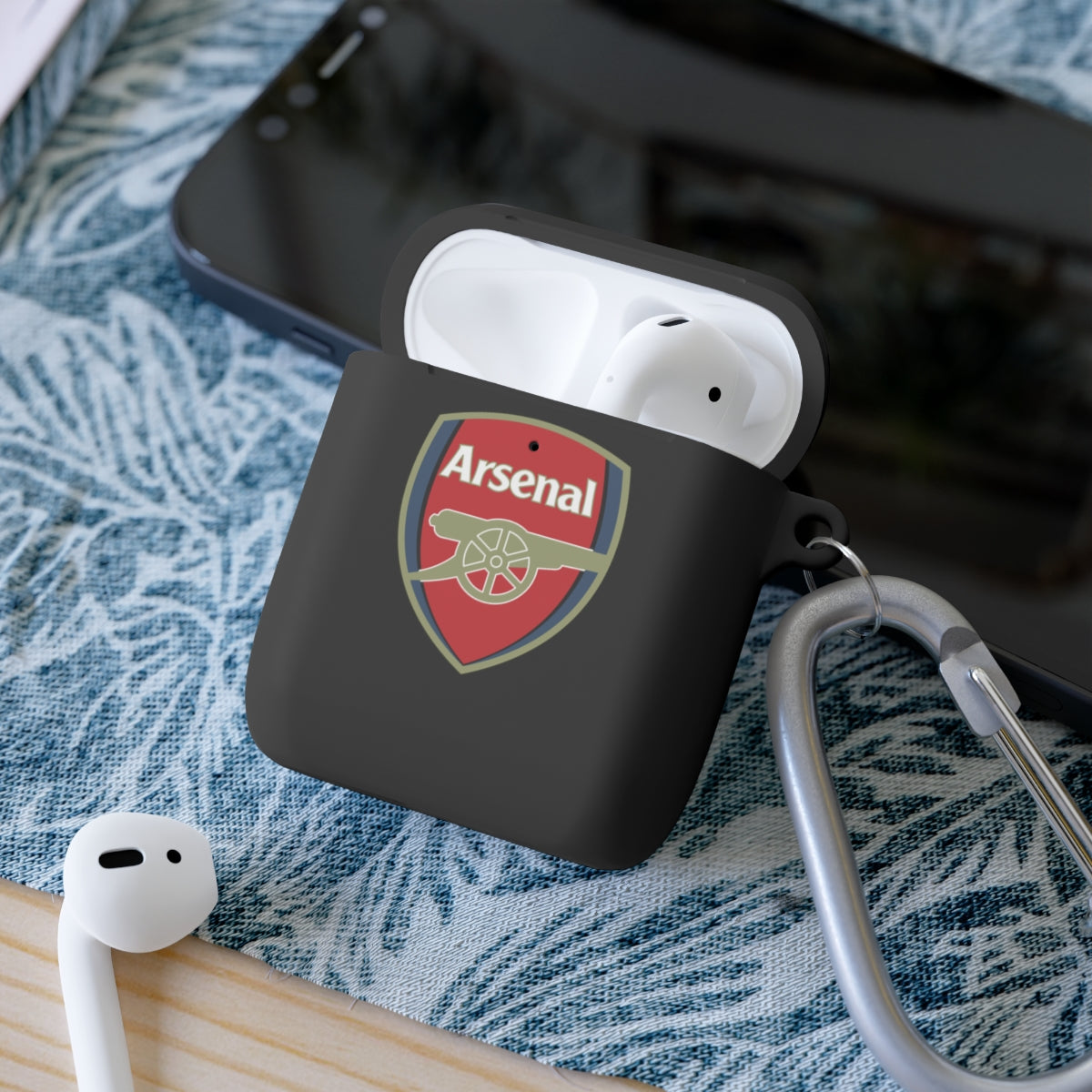 Arsenal AirPods and AirPods Pro Case Cover